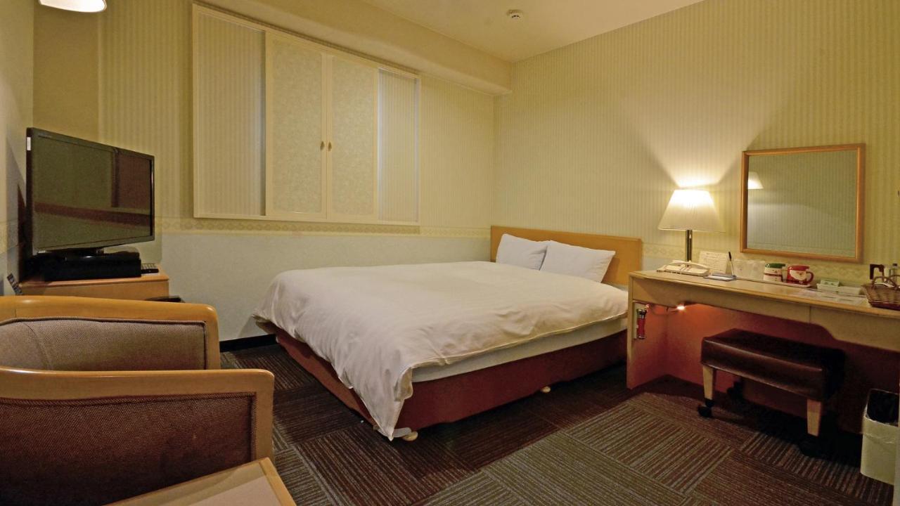 Omura Central Hotel Exterior photo